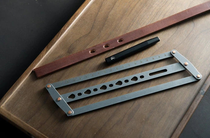 🎖️ Perforatrice per cinture in pelle regolabile | Strumento righello in acciaio inossidabile per cinture e cinturini