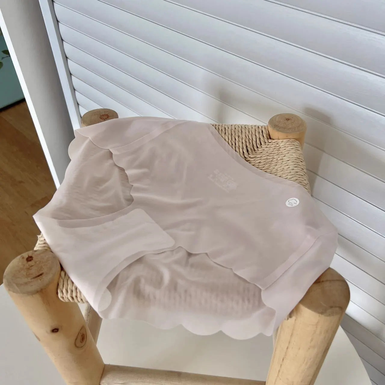 🔥BUY 1 GET 1 FREE🧊Women's Ice Silk No Trace Panties